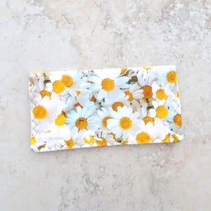 Gänseblümchen Scheckheft-Abdeckung, gelbe und weiße Gänseblümchen-Scheckheft-Brieftasche aus Stoff, Quittungsbrieftasche, Stoff-Scheckbuchhülle