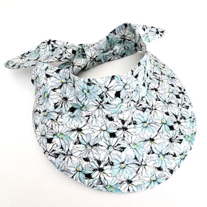 Daisy Floral Fabric Visor Hairband, Cotton Adjustable Tie Headband Visor, Summer Sun Hat, Visor, Beach Hat, Adult Size Visor, Travel Visor
