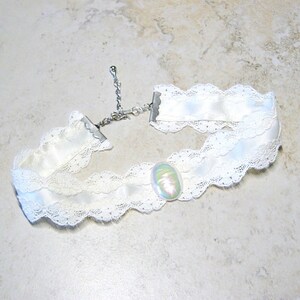 Ivory Lace Choker, Opalescent Cabochon, Bridal Necklace