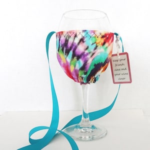 Wine Glass Holder Necklace - Tie Dye Fabric Wine Glass Holder - Wine Drinkers Gift - Hands Free Wine Cozy - Wine Party Favor - Wine Tasting