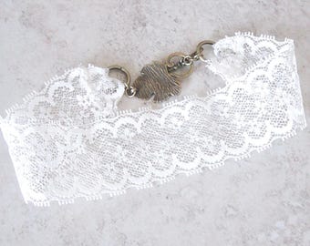Ivory Lace Choker Necklace: Vintage Wedding Bridal Jewelry