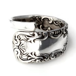 Midi Ring Portland Pattern From 1891 Wrapped Dainty Ring