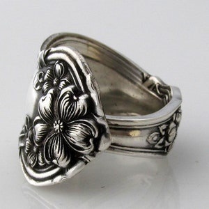 Art Nouveau Silver Spoon Ring Arbutus Antique 1908 image 4