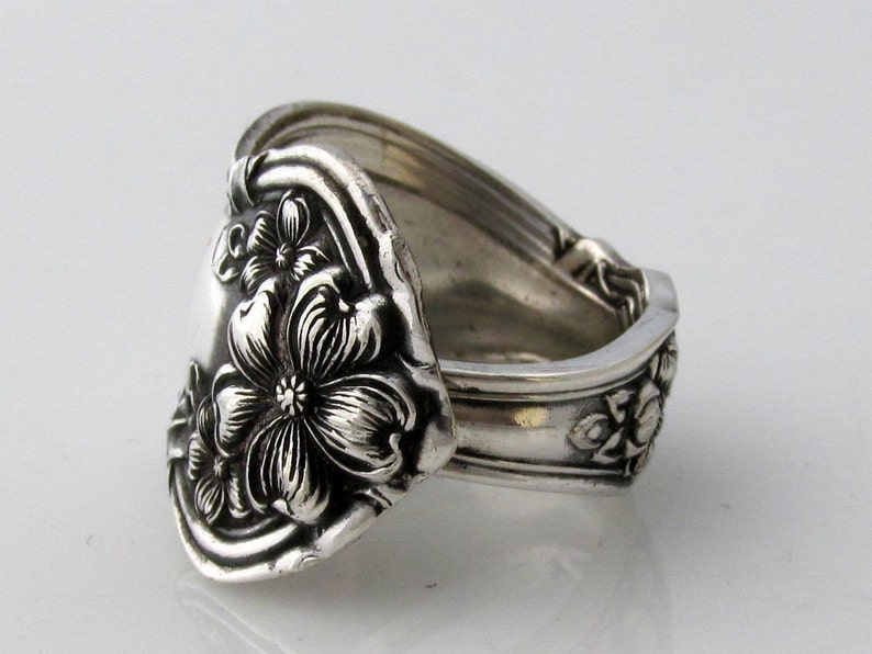 Art Nouveau Silver Spoon Ring Arbutus Antique 1908 image 4