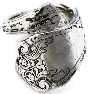 Demitasse Spoon Ring Alhambra 1907 Art Nouveau