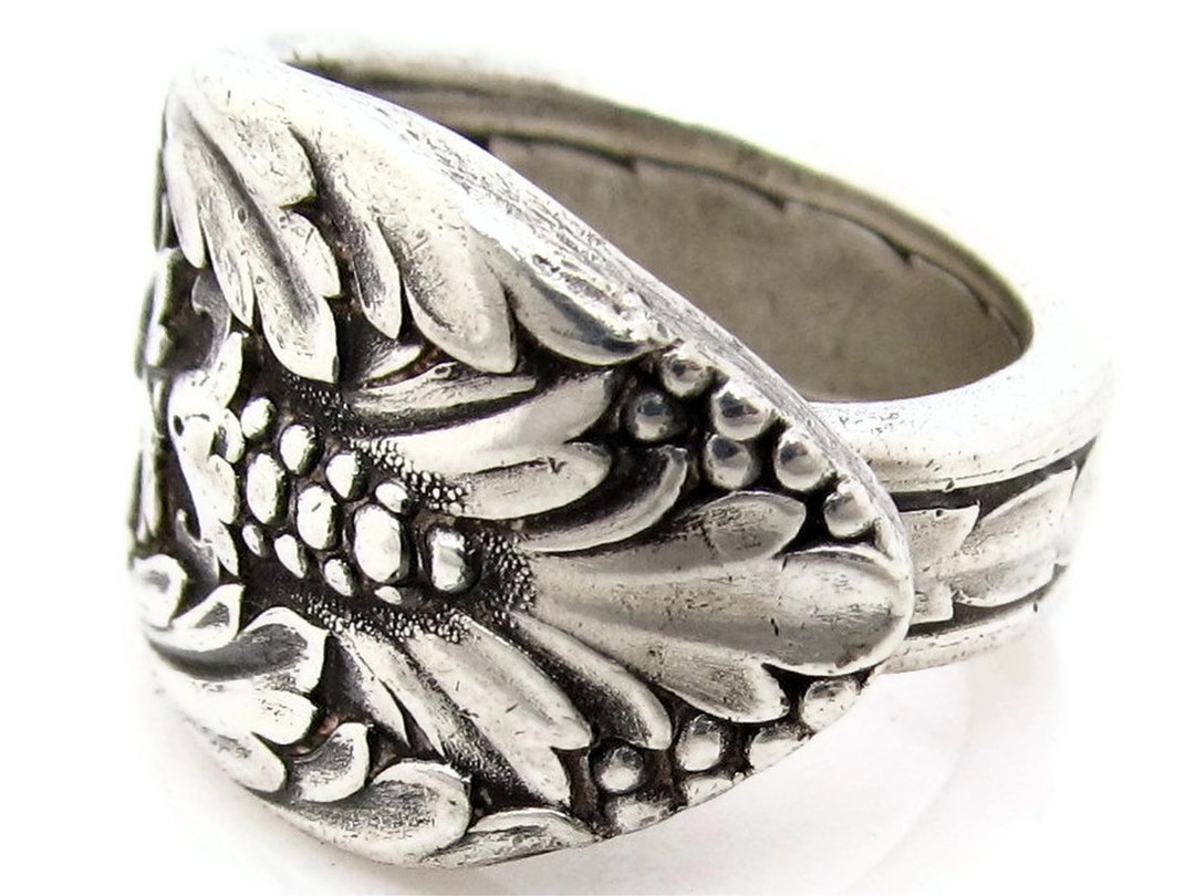 Stunning and Rare Marquise Spoon Ring - Etsy