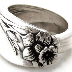 Spoon Ring All Sizes Daffodil from 1950 Antique Silverware