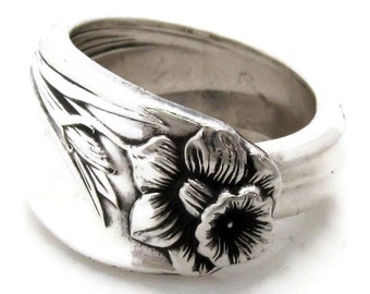 Spoon Ring All Sizes Daffodil from 1950 Antique Silverware