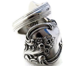 Wrapped Spoon Ring Orleans Pattern Deep Silver