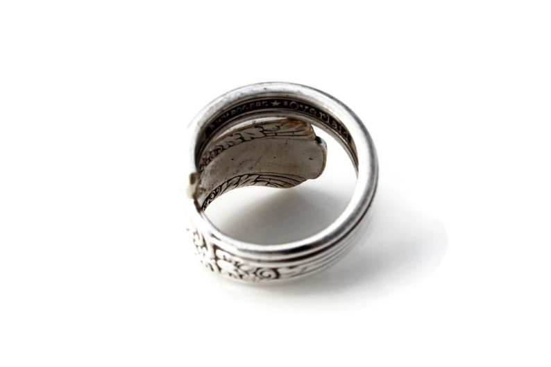 Treasure Wrapped Spoon Ring from 1940 image 4