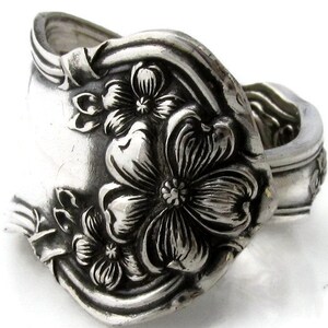 Art Nouveau Silver Spoon Ring Arbutus Antique 1908 image 1