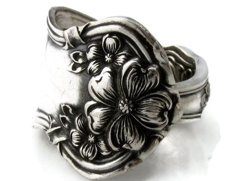 Art Nouveau Silver Spoon Ring Arbutus Antique 1908 image 1