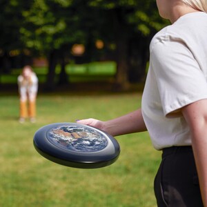 Wham-O Frisbee - Planet Earth photograph immagine 6