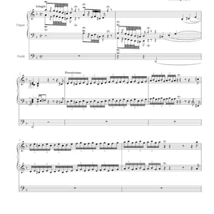 Può includere: Partitura per organo solo "Toccata e Fuga in re minore" di Johann Sebastian Bach, arrangiata da Doug Clyde. La musica è scritta in uno stile tradizionale con una chiave di sol e una chiave di fa.