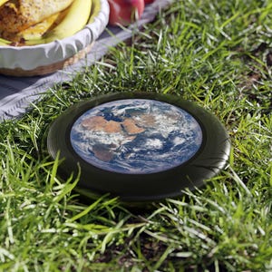 Wham-O Frisbee - Planet Earth photograph immagine 4