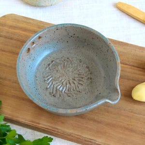 Ceramic garlic grater dish, green herb stripper bowl with spout, matte stoneware grating plate for ginger zesting and salad prep