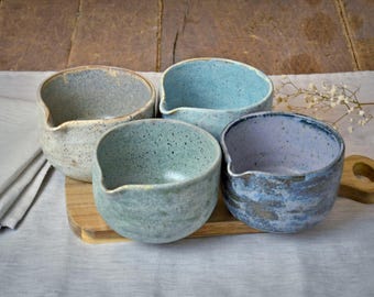 注ぎ口付き陶器製抹茶茶碗、素朴な日本の茶道用茶碗（4色） - Etsy 日本