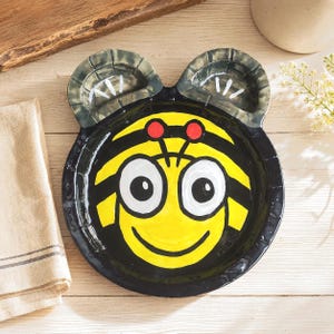 Personalized Bee Ceramic Plate Animal Shaped Kids Plate Nostalgic Y2K Inspired Dinnerware Pottery Plate with dip compartments