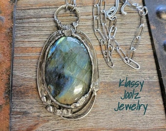 Labradorite Gemstone Necklace-Artisan Labradorite Pendant-Artisan Soldered Pendant-Boho Western Necklace-Artisan Labradorite Necklace-SRAJD