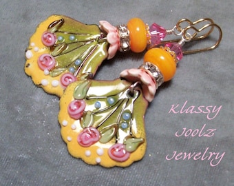 Emaillierte Blumen Muschel Charms-Glas Artisan Lampwork Perlen Ohrringe-Handwerker Emaille Charm Ohrringe-Bio-Erdig-Boho Ohrringe-SRAJD