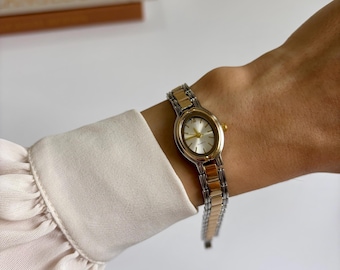 Vintage Berenger Silver & Gold Oval HMS Quartz Watch Vintage Berenger Silver & Gold Oval HMS Quartz Watch - Etsy main image 4