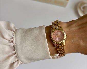 Gold Women's Watch – Stainless Steel Pink Dial, Quartz Wristwatch