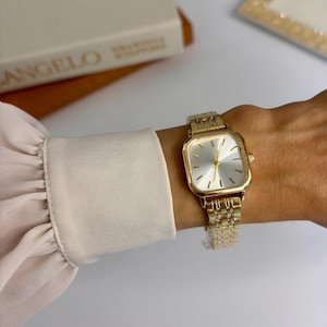 Gold Square Watch for Women - Minimalist Bracelet Watch - Elegant Classic Wristwatch - Vintage Style Metal Watch - Retro Everyday Watch