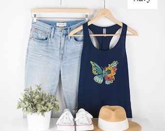 Subtiles FDT Maga Sucks Tank Top: Anti-Trumpf Demonstration Design, Schmetterling + Blumen