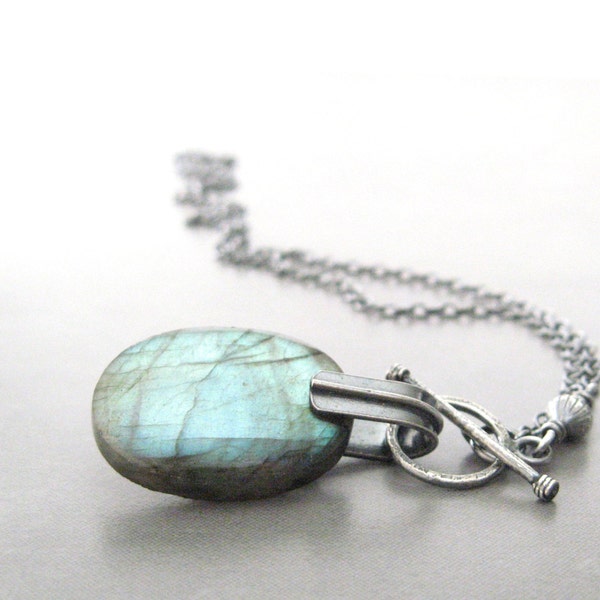 labradorite and silver pendant, gemstone necklace, blue green stone necklace