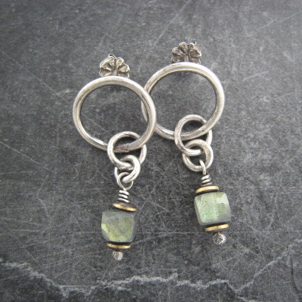 labradorite earrings, silver drop earrings, oxidized silver, post closure, boho rings, hand fabricated jewelry, green stone earrings