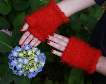 Knitting Pattern- Smitten Kitten Fingerless Mitten- PDF download