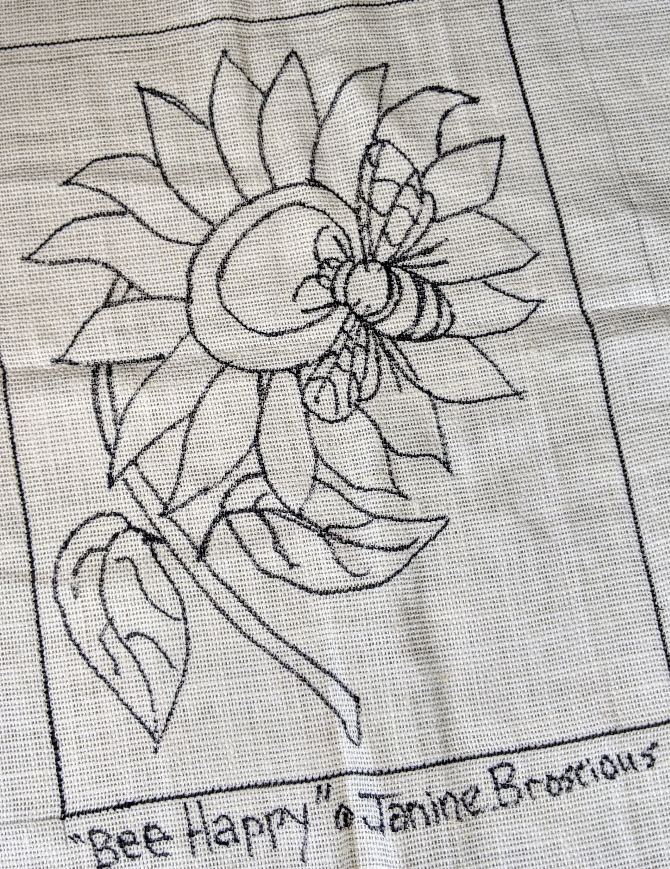 Bee Happy Rug and Punch Pattern PDF 12x16 - Etsy