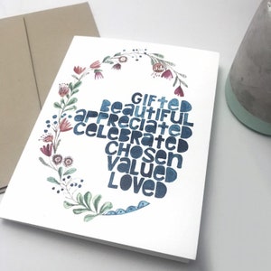 Anniversaire / Amitié / Carte / Bordure florale / Aquarelle et encre / Carte pliée simple / Blanc à l'intérieur / Enveloppe kraft