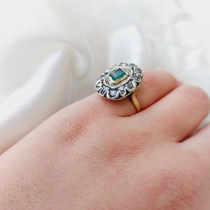Antique Emerald Diamond Ring 14K Gold Vintage Emerald Ring Green Stone Ring Art Deco Halo Ring Size 5.5 image 3