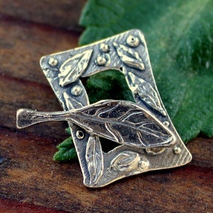 Toggle Leaf Sterling Silver Artisan /T167