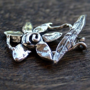 Flower Toggle Sterling Silver Artisan T330