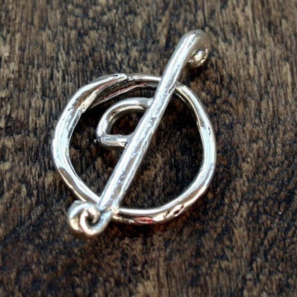 Cierre de palanca artesanal de plata de ley T32/LL300