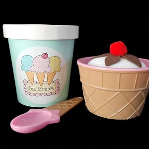 Felt Food Ice Cream Sundae with Ice Cream Carton for Pretend Food Play, Pretend Food for Play Kitchen Grocery Stores Restaurants