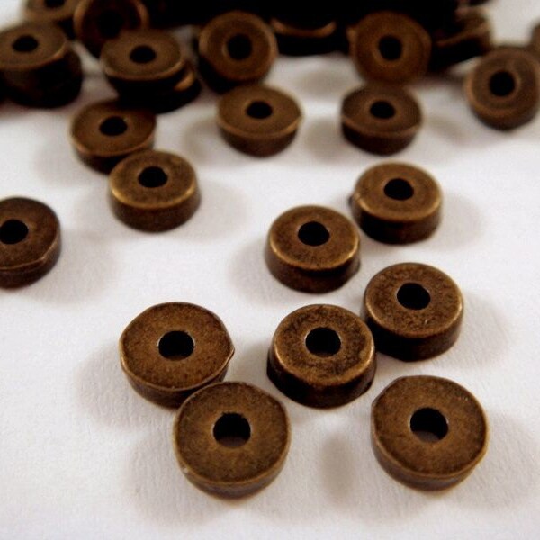 20 Perles antiques En bronze Spacer Flat Round LF/CF/NF 5x2mm - 20 pc - M7051-AB20-M