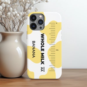 Cute Banana Milk Carton Phone Case Fruit Cow Print Minimalist Kawaii Anime Phone Case Pastel Dairy Milk Aesthetic iPhone 8-16 S20-24 Pixel