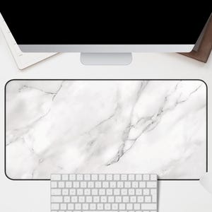 Tapis de bureau classique en marbre blanc sous-vêtement de bureau abstrait minimaliste blanc élégant tapis de bureau de bureau moderne décor esthétique propre pour ordinateur portable jeu cadeau