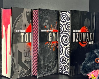 Tomie / Uzumaki / Gyo Junji Ito ensemble de mangas personnalisés | Bords peints et gravés au pochoir - Cadeau parfait pour les amateurs de mangas d'horreur !