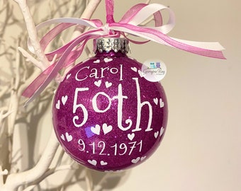 Adorno navideño personalizado para cumpleaños de 40, 21, 18, 16, 50, 70, 30, 60 y 80 años. Idea de regalo para Navidad 2026.
