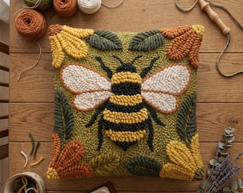 Spring Bumblebee Punch Needle Pattern PDF, Rustic Cottagecore Bee Design, Beginner Friendly Fiber Art, Chunky Yarn Rug Hooking