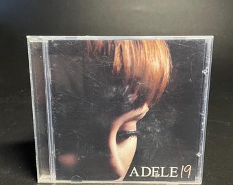 Adele: cd; Adele 19, 12 nummers, 2008, Columbia Records