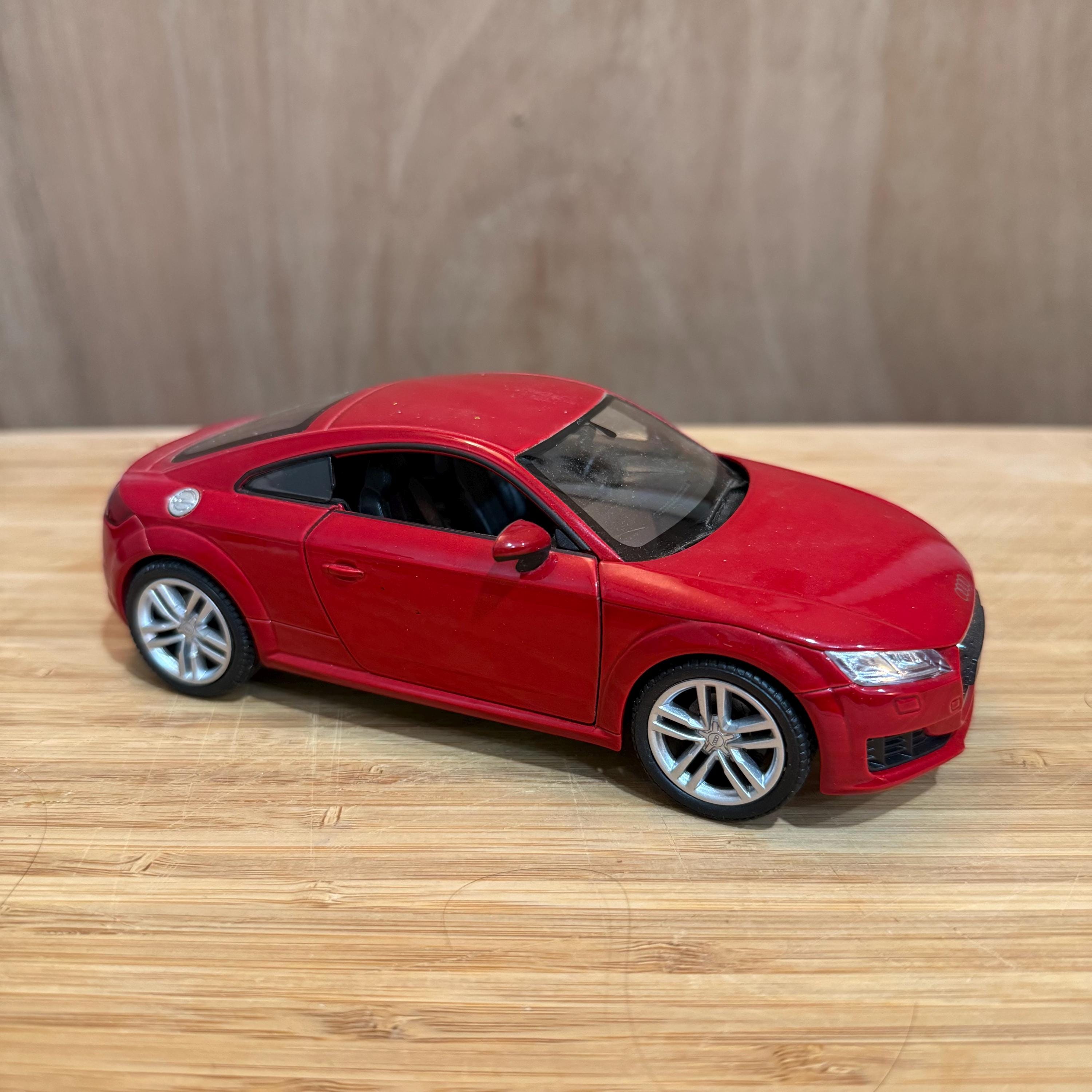 Audi TT Coupe (red) | 1:24 Welly Diecast Car - Etsy Canada