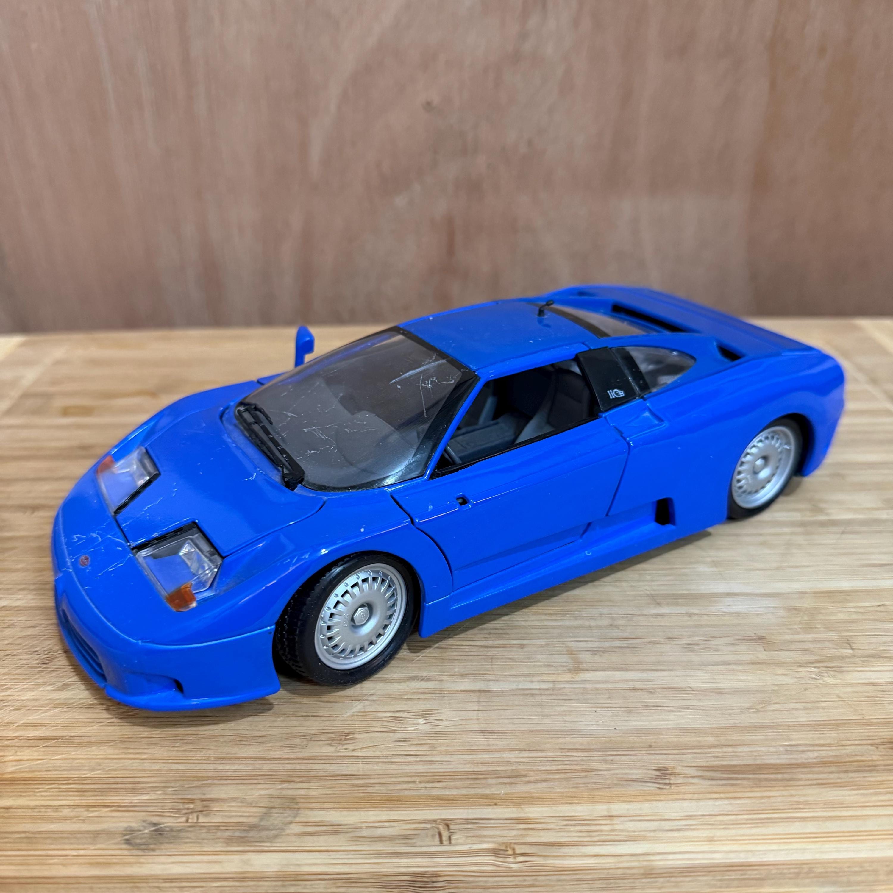 1992 Bugatti EB110 (blue) | 1:18 Maisto Diecast Car - Etsy Finland