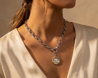 Collar con moneda de Alejandro / Colgante de moneda romana de oro antiguo, collar con medallón vintage, regalo para ella.