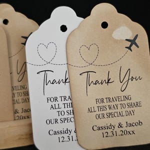 Merci d'avoir fait tout ce chemin pour partager notre journée spéciale (mon étiquette moyenne, grande ou petite) Personnalisé, voyage de mariage à destination