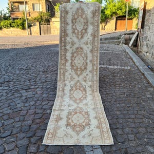 Vintage Turkish Runner Rug 2.7x10.3 ft – Handwoven Wool Anatolian Hallway Rug | Boho Long Oushak Carpet